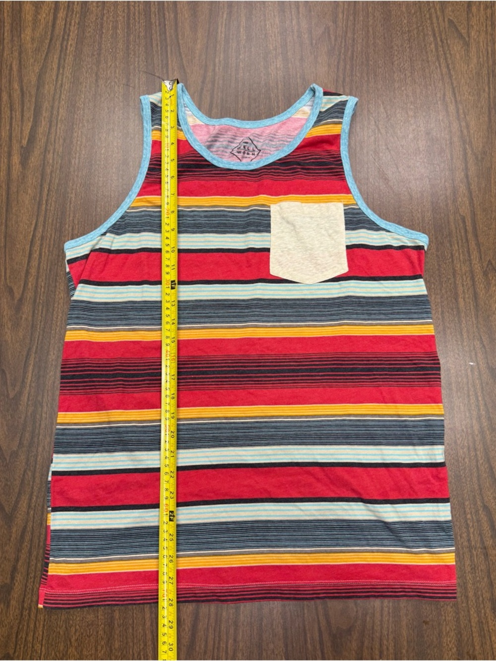 Striped Red & Multi-Color Surf Beach Tank Top with Pocket Size Large 🏖️ - Picture 4 of 5